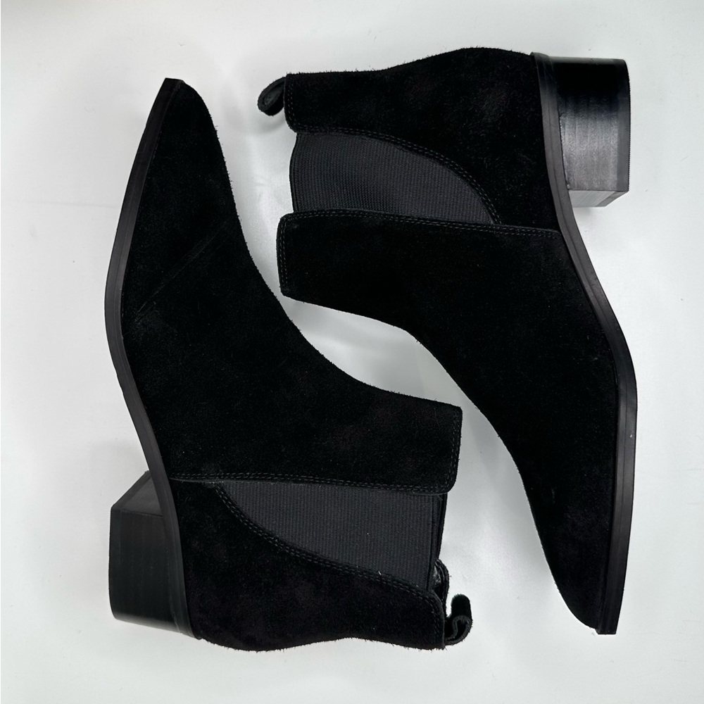New Marc Fisher Black Suede Pointed-Toe Ankle Boots Slip-On Fall/Winter Size 6 - Picture 5 of 14